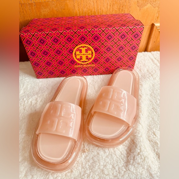 Tory Burch Shoes - TORY BURCH LOGO -EMBOSSED BUBBLE JELLY SLIDES
